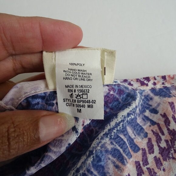 Bibi Stripe Multicolor Short Sleeve V-Neck Romper Women Size M Tie Waist Keyhole - Picture 8 of 11